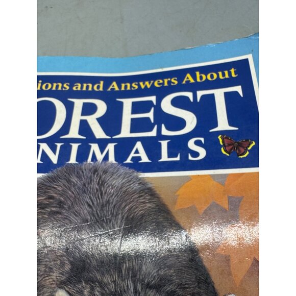 questions answers about forest animals paperback book by Michael Chinery READ - Picture 4 of 9